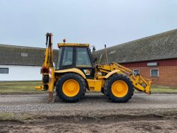 JCB 4CX