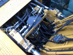 2010 CAT 323D - Image 24