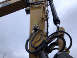 2010 CAT 323D - Image 30