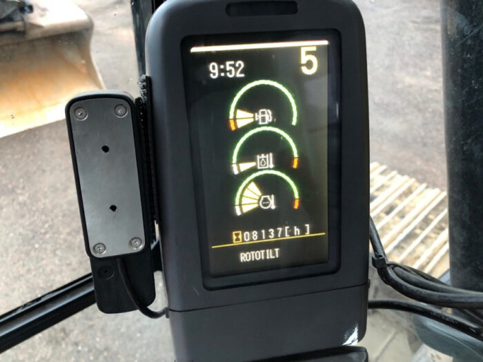 2010 CAT 323D - Image 41