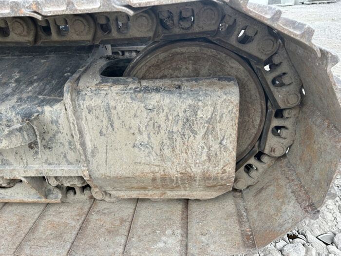 2019 CAT 320 - Image 42