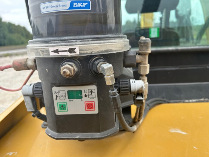 2019 CAT 320 - Image 53