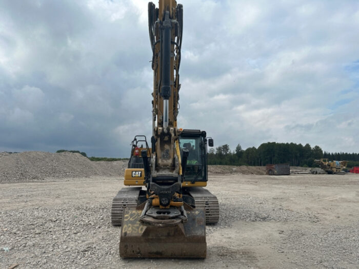 2019 CAT 320 - Image 23
