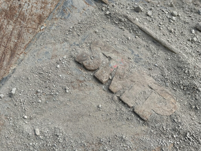 2019 CAT 320 - Image 11