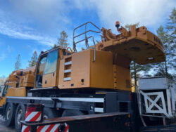 2004 Liebherr LTM1090-4.1 - Image 26