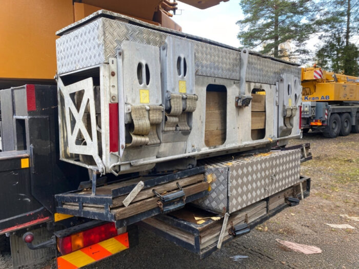 2004 Liebherr LTM1090-4.1 - Image 33