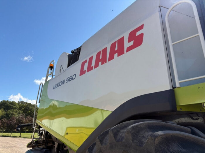 2006 Claas Lexion 560 - Image 26