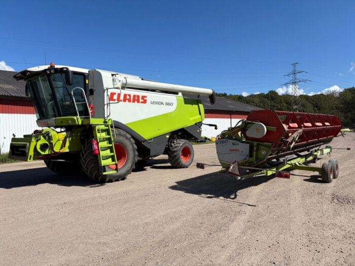 2006 Claas Lexion 560 - Image 4