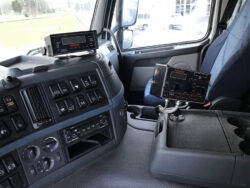 2007 VOLVO FM-380 6*4 FM - Image 25