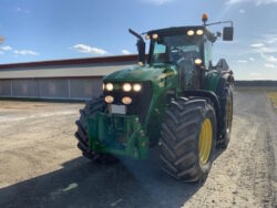 2010 John Deere 7930