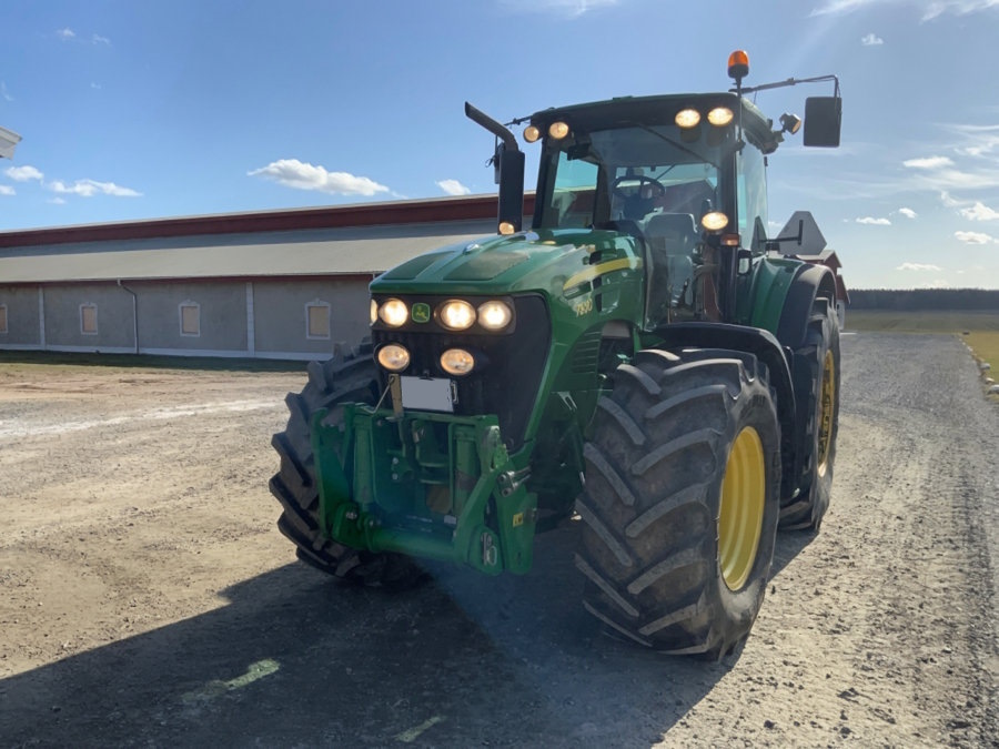 2010-John-Deere-7930-PY64977_1.jpg 2010 John Deere 7930 - Image 1