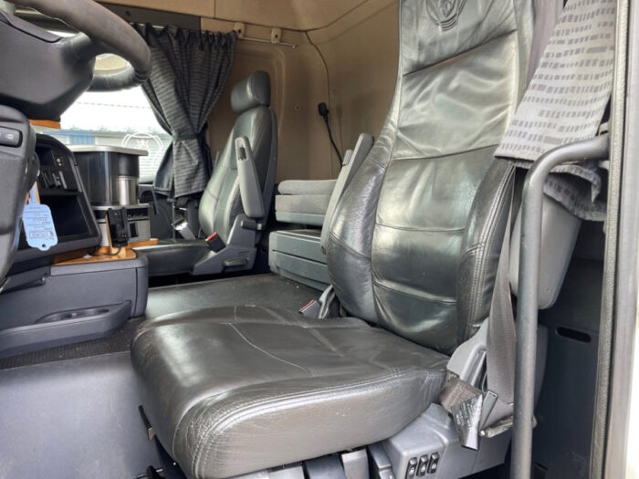 2010 Scania G480 - Image 8