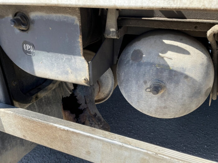 2011 Volvo FM 12.8 I-Shift - Image 33