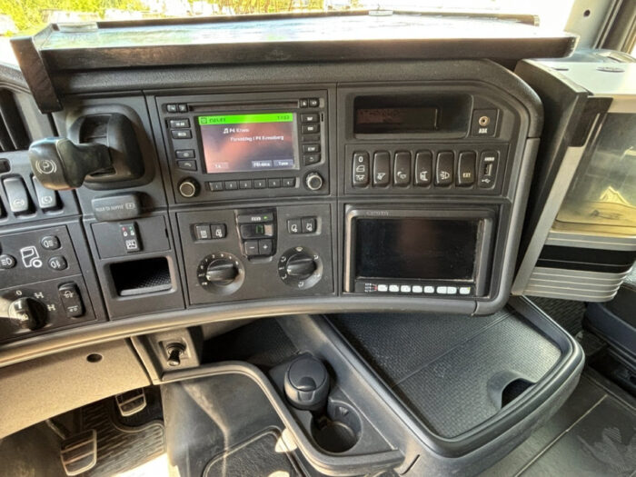 2014 Scania R520 - Image 37