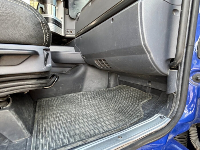 2014 Scania R520 - Image 45