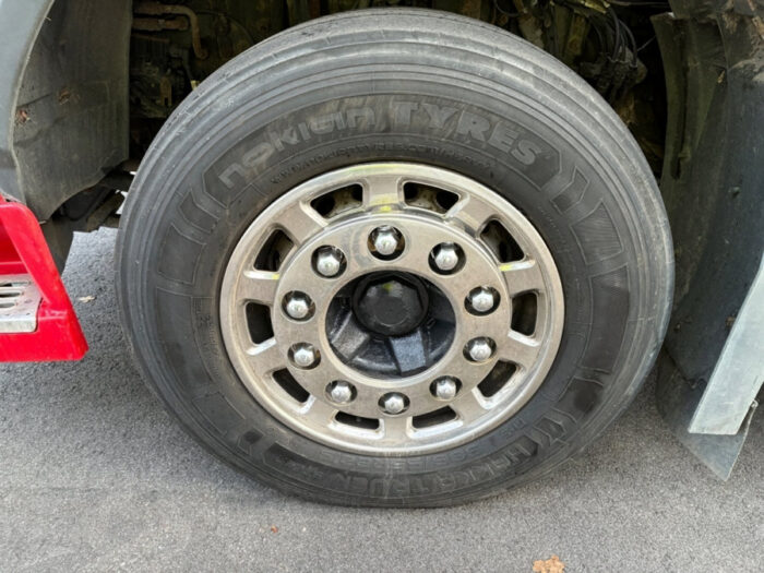 2014 Volvo FM 6×2 - Image 8