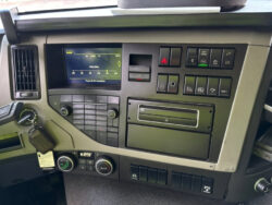 2014 Volvo FM 6×2 - Image 44