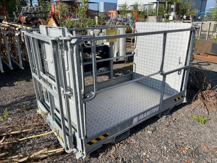 2015 Manitou MRT 2150 - Image 37