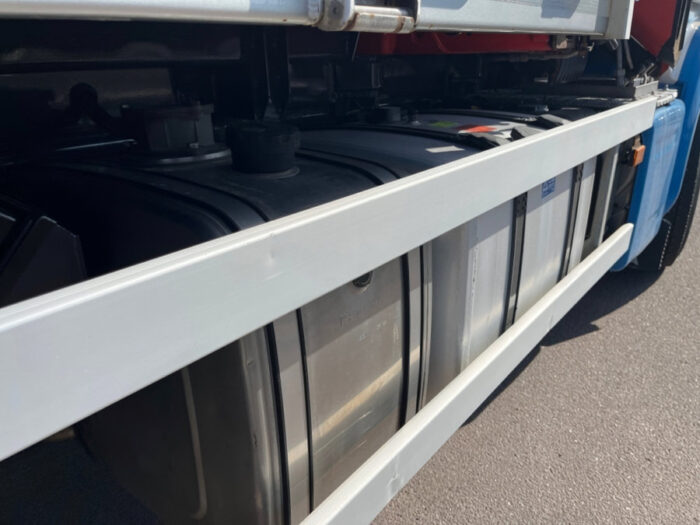 2015 Scania P410 - Image 13