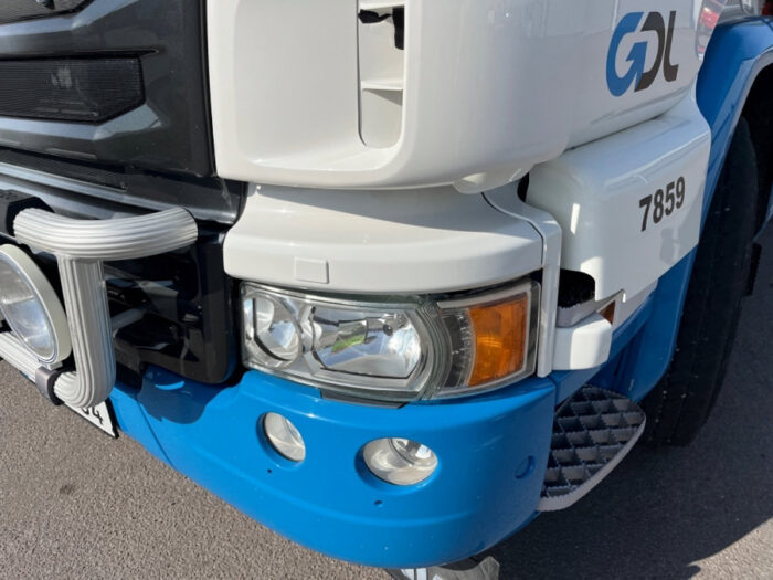 2015 Scania P410 - Image 20