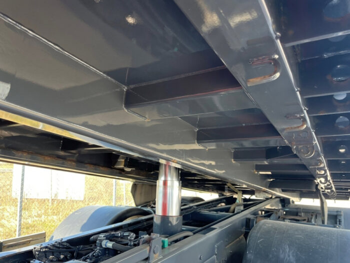 2015 Scania P410 - Image 33