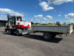 2016 Takeuchi TB295W - Image 3