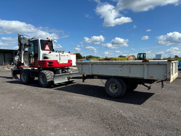 2016 Takeuchi TB295W - Image 3