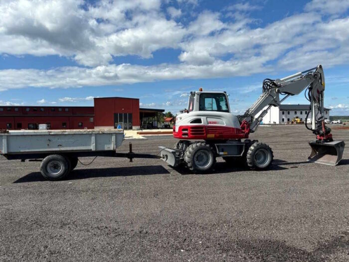 2016 Takeuchi TB295W - Image 6