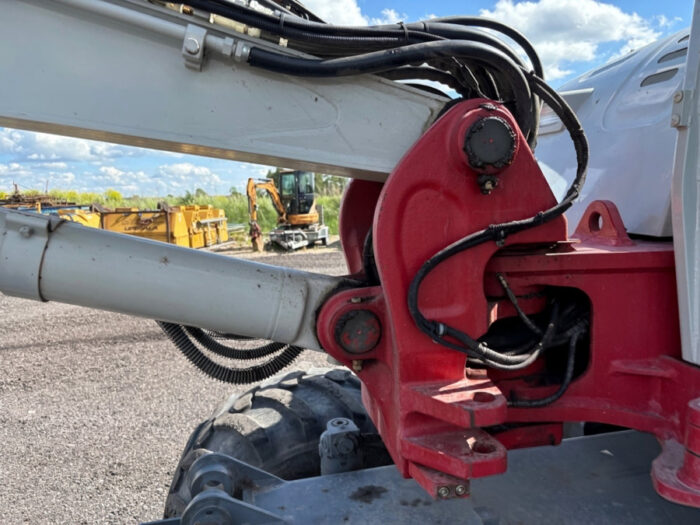 2016 Takeuchi TB295W - Image 63