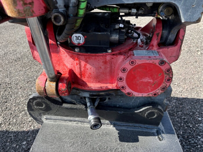 2016 Takeuchi TB295W - Image 70