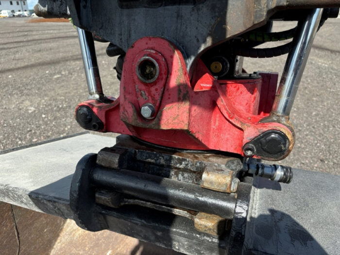 2016 Takeuchi TB295W - Image 71