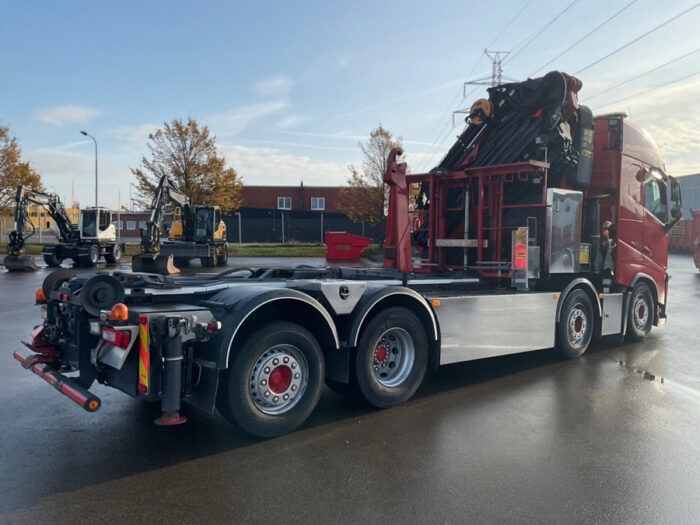 2016 Volvo FH 500 8×2*6 - Image 15