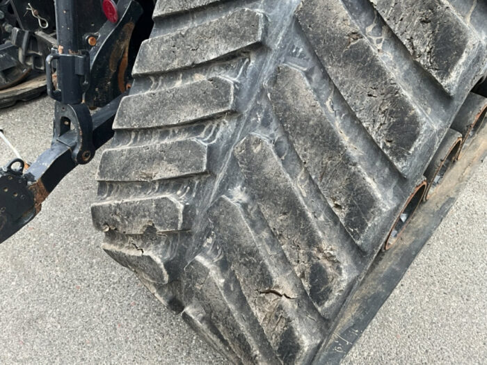 2017 New Holland T8.435 - Image 26