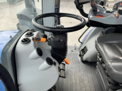 2017 New Holland T8.435 - Image 41