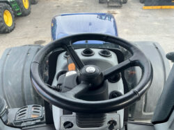 2017 New Holland T8.435 - Image 43