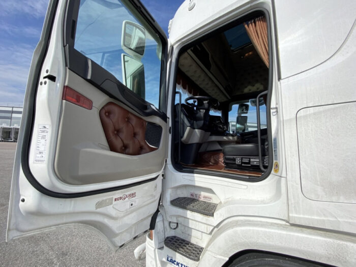 2017 Scania R500B6X2*4LB - Image 30