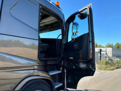 2017 Volvo FH 16.1 I-Shift 550 hp - Image 91