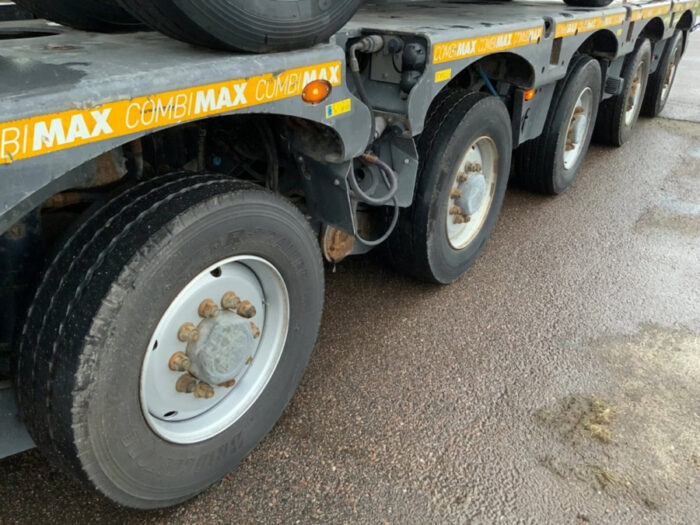 2018 Mercedes-Benz Actros 625 - Image 23