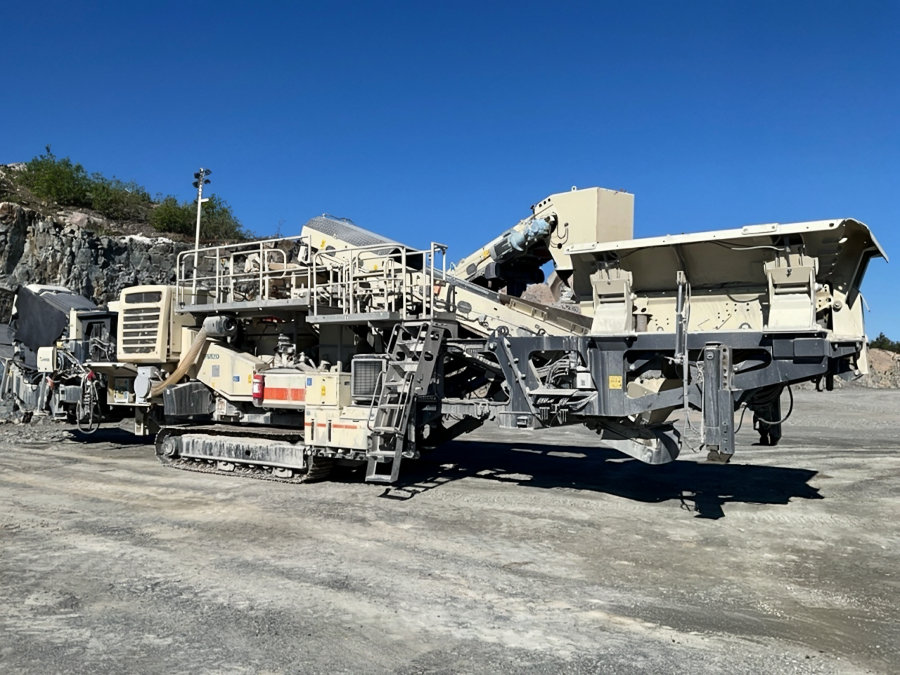 2019-Metso-Lokotrack-LT-300HP-KJ68649_1.jpg 2019 Metso Lokotrack LT 300HP - Image 1