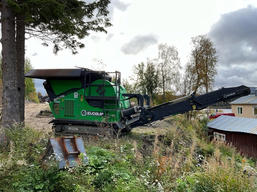 2019-Terex-Bison-120-NP31704_2.jpg 2019 Terex Bison 120 - Image 1