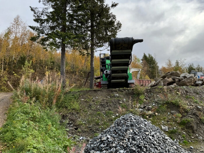 2019 Terex Bison 120 - Image 2