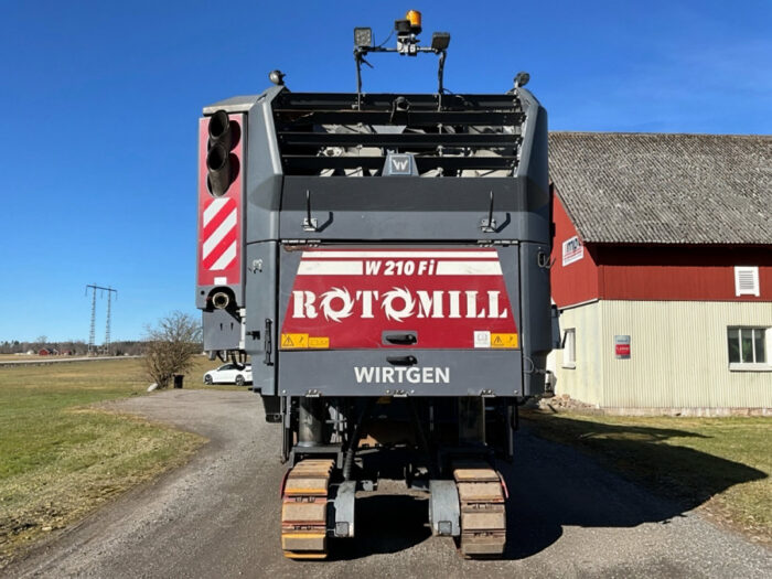 2019 Wirtgen W 210 Fi - Image 13