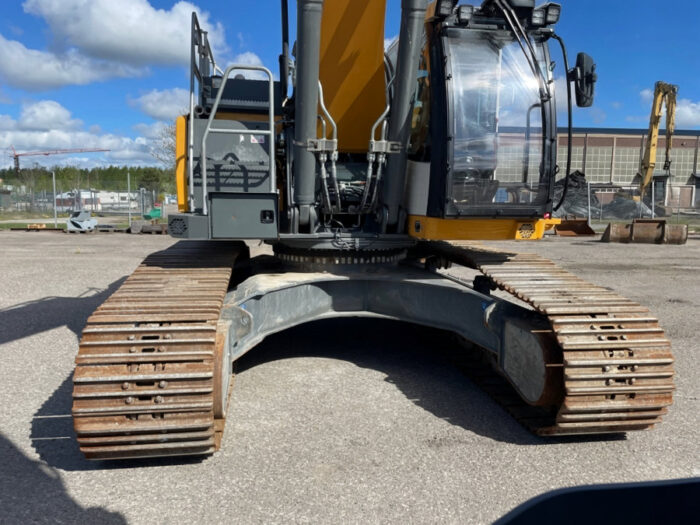 2020 Liebherr 938 - Image 21
