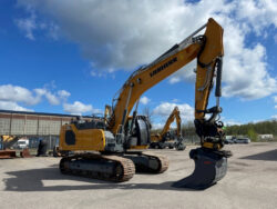 2020 Liebherr 938 - Image 3