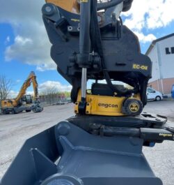 2020 Liebherr 938 - Image 33
