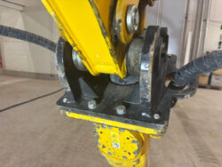 2021 Brokk 200 - Image 33