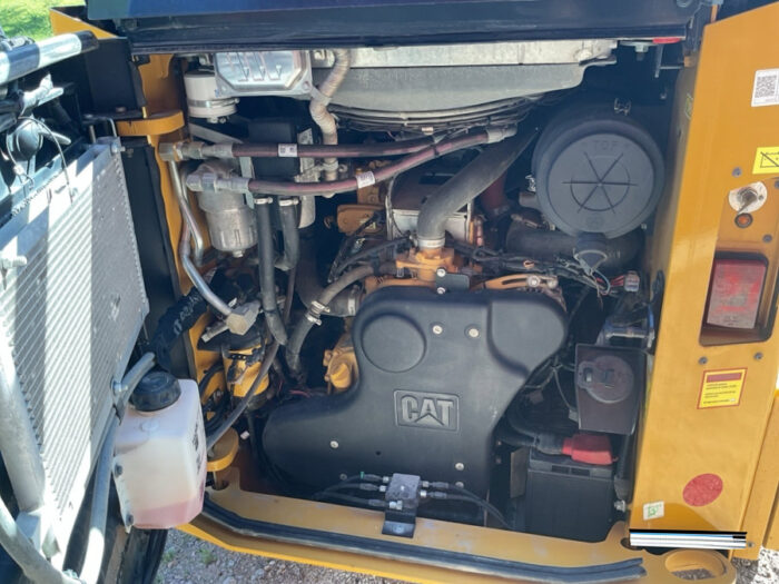 2022 CAT 299D3XE - Image 30