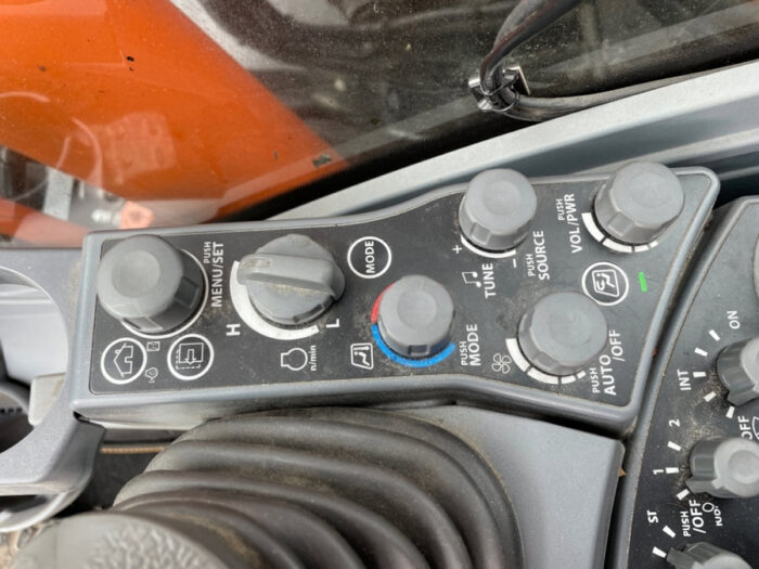 2022 Hitachi ZX 175W-7 - Image 24