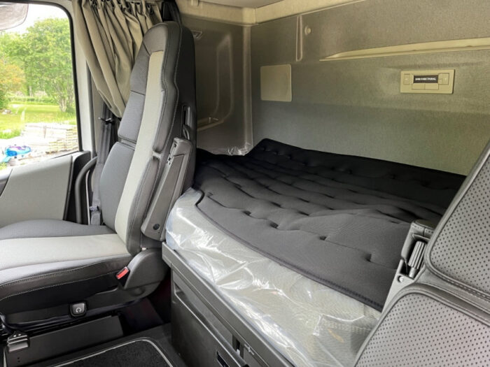 2022 Volvo FH62TR - Image 38