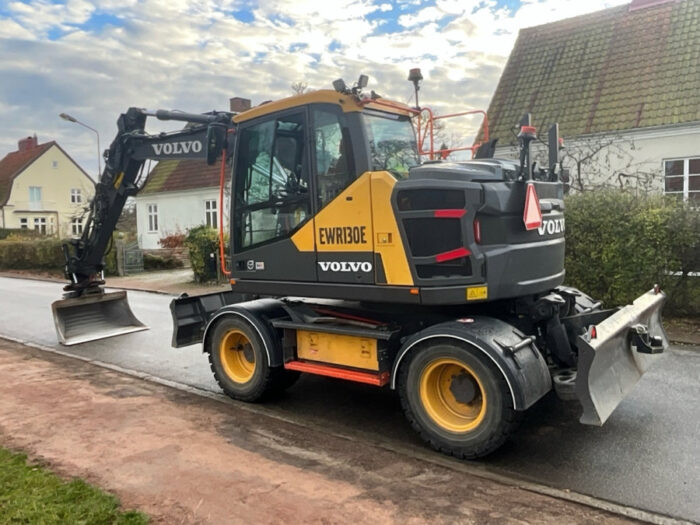 2023 Volvo EWR130E - Image 2